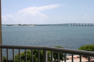 1420 Brickell Bay Dr, Miami, FL 33131, Sold 02/15/23