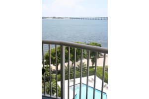 1420 Brickell Bay Dr, Miami, FL 33131, Sold 02/15/23