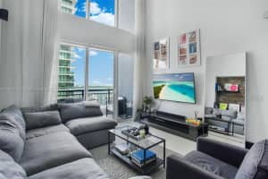 60 SW 13th St, Miami, FL 33130, Sold 11/28/22