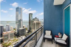 60 SW 13th St, Miami, FL 33130, Sold 11/28/22