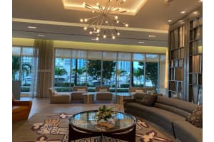 17111 Biscayne Blvd, North Miami Beach, FL 33160, Sold 12/15/22