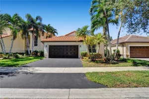 129 E Bayridge Dr, Weston, FL 33326, Sold 11/15/22