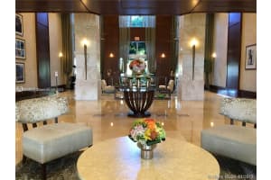19501 E Country Club Dr, Miami, FL 33180, Sold 10/28/22
