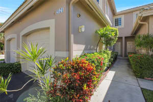2171 Madeira Dr, Weston, FL 33327, Sold 10/21/22