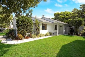 1251 SW 109th Ave, Pembroke Pines, FL 33025, Sold 11/21/22