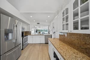 5009 SW 71st Pl, Miami, FL 33155, Sold 11/22/22