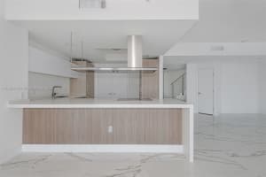 17111 Biscayne Blvd Unit 1511, Aventura, FL 33160, Sold 12/15/22