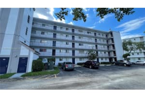 8710 N Sherman Cir, Miramar, FL 33025, Sold 11/23/22