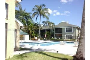 8769 NW 39th St, Sunrise, FL 33351, Sold 11/04/22