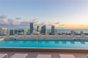 55 SW 9th St Apt 3308, Miami, FL 33130, Sold 05/25/23