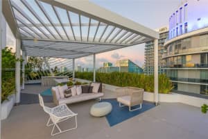 55 SW 9th St Apt 3308, Miami, FL 33130, Sold 05/25/23