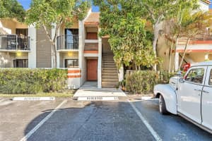 5532 Courtyard Dr, Margate, FL 33063, Sold 11/30/22