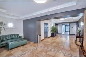 2401 NE 65th St, Fort Lauderdale, FL 33308, Sold 11/28/22