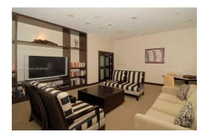 3600 Yacht Club Dr, Aventura, FL 33180, Sold 04/04/23