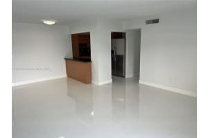 9445 SW 76th St, Miami, FL 33173, Sold 12/14/22