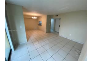 Int'l Park Condominium, 11800 SW 18th St, Miami, FL 33175, Sold 12/19/22