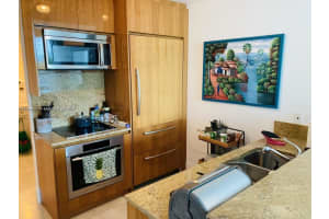 50 South Pointe Dr, Miami Beach, FL 33139, Sold 11/15/22