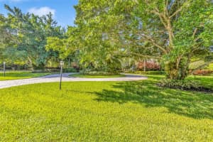 3767 Pine Lake Dr, Weston, FL 33332, Sold 01/23/23