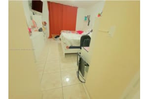 440 E 23rd St, Hialeah, FL 33013, Sold 10/31/22