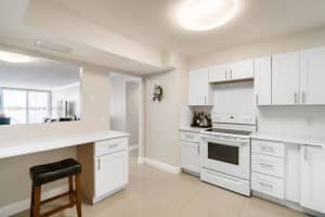 2101 S Ocean Dr APT 701, Hollywood, FL 33019, Sold 11/01/23