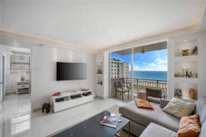 345 Ocean Dr, Miami Beach, FL 33139, Sold 12/07/22