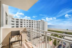 345 Ocean Dr, Miami Beach, FL 33139, Sold 12/07/22