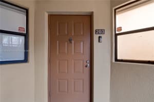 15405 Miami Lakeway N, Miami Lakes, FL 33014, Sold 11/15/22