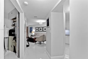 15405 Miami Lakeway N, Miami Lakes, FL 33014, Sold 11/15/22