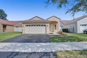 568 Talavera Rd, Weston, FL 33326, Sold 12/28/22