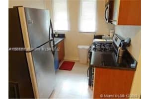 500 14th St, Miami Beach, FL 33139, Sold 02/09/23