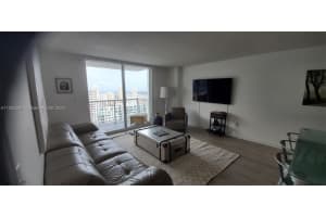 1200 Brickell Bay Dr PH 4104, Miami, FL 33131, Sold 09/25/23