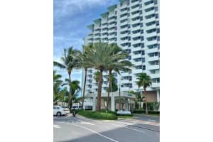 2899 Collins Ave APT 445, Miami Beach, FL 33140, Sold 07/26/23