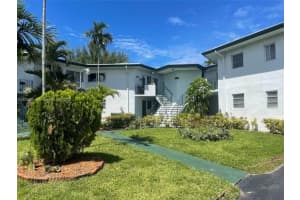 18726 NE 18th Ave, Miami, FL 33179, Sold 11/01/22