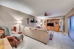 9977 NW 6th Ct, Plantation, FL 33324, Sold 11/30/22