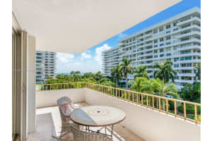 155 Ocean Ln Dr, Key Biscayne, FL 33149, Sold 02/08/23