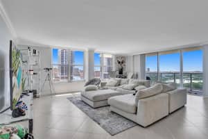 The Hallmark, 3800 S Ocean Dr, Hollywood, FL 33019, Sold 11/11/22