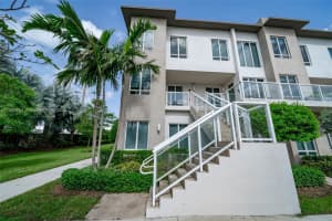 6310 NW 103rd Pl, Doral, FL 33178, Sold 11/09/22