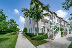 6310 NW 103rd Pl, Doral, FL 33178, Sold 11/09/22