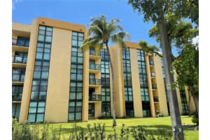 11790 SW 18th St, Miami, FL 33175, Sold 11/23/22