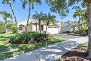 169 E Bayridge Dr, Weston, FL 33326, Sold 11/08/22