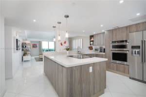 2101 Brickell Ave, Miami, FL 33129, Sold 11/28/22