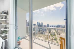 Latitude on the River, 185 SW 7th St, Miami, FL 33130, Sold 11/14/22