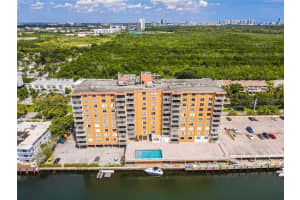 2450 NE 135th St APT 802, North Miami, FL 33181, Sold 06/13/23