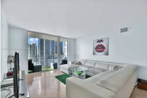 1155 Brickell Bay Dr, Miami, FL 33131, Sold 11/22/22