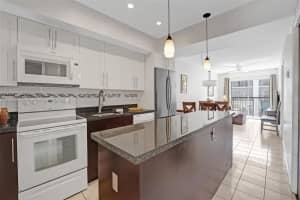 201 178th Dr, Sunny Isles Beach, FL 33160, Sold 12/08/22
