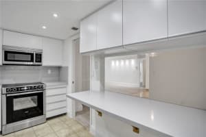 2000 Towerside Terrace APT 309, Miami, FL 33138, Sold 05/26/23