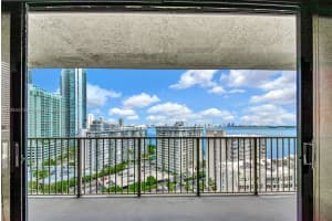 1450 Brickell Bay Dr APT 1811, Miami, FL 33131, Sold 05/30/23