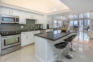 121 Golden Isles Dr, Hallandale Beach, FL 33009, Sold 11/29/22