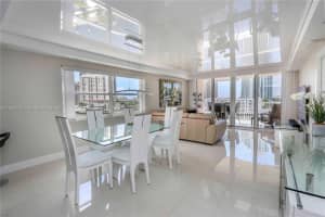 121 Golden Isles Dr, Hallandale Beach, FL 33009, Sold 11/29/22