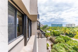 151 Crandon Blvd APT 543, Key Biscayne, FL 33149, Sold 12/19/23